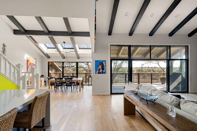 26 River Bluff Ln, Carmichael, CA 95608