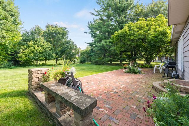 1514 Allen Lane, St. Charles, IL 60174