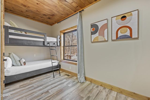 2731 Knights Lane, Sevierville, TN 37862