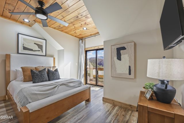 2731 Knights Lane, Sevierville, TN 37862