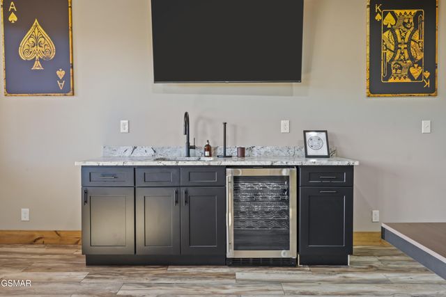 2731 Knights Lane, Sevierville, TN 37862