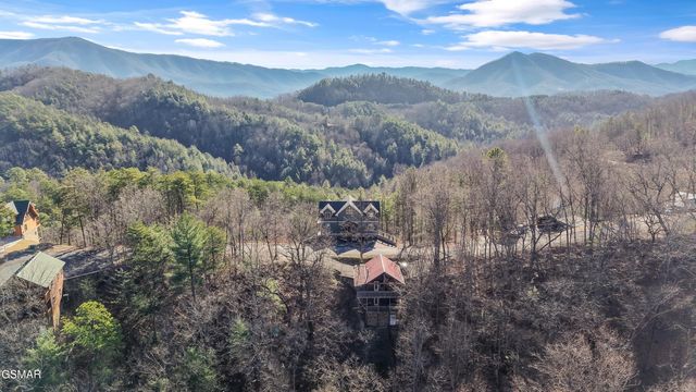 2731 Knights Lane, Sevierville, TN 37862