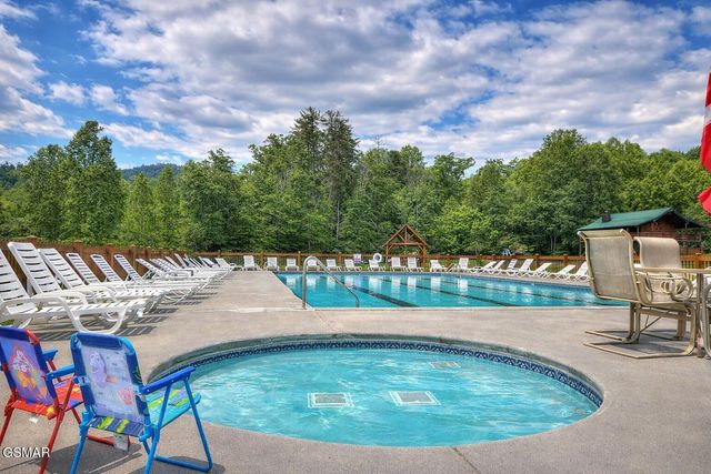 2731 Knights Lane, Sevierville, TN 37862