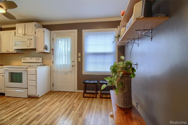 1910 Bonnie View Drive Drive, Royal Oak, MI 48073