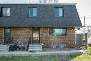 3630 Mt Vernon Road SE 6, Cedar Rapids, IA 52403