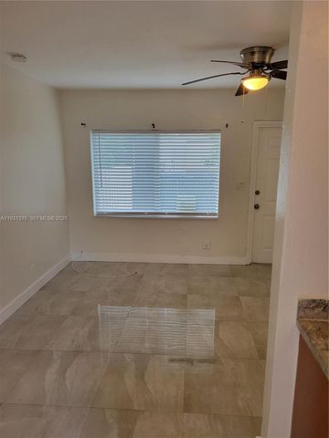 1830 Monroe St 1832, Hollywood, FL 33020