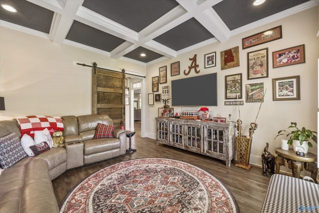 21 Ridge Bluff Circle SE, Huntsville, AL 35803