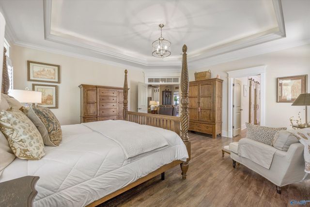 21 Ridge Bluff Circle SE, Huntsville, AL 35803