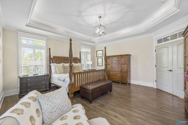 21 Ridge Bluff Circle SE, Huntsville, AL 35803