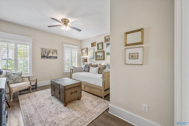 21 Ridge Bluff Circle SE, Huntsville, AL 35803