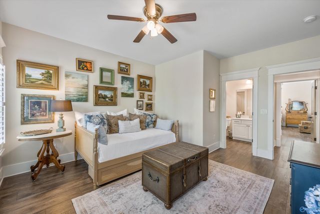 21 Ridge Bluff Circle SE, Huntsville, AL 35803