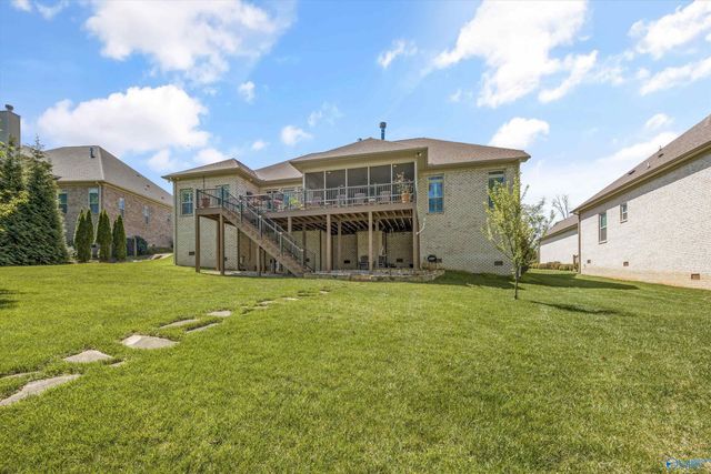 21 Ridge Bluff Circle SE, Huntsville, AL 35803