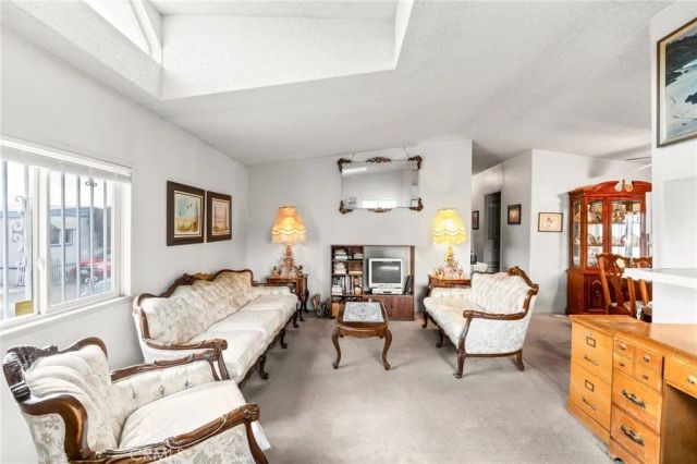 10701 Cedar 112, Bloomington, CA 92316