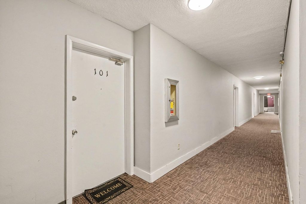 2110 Park Avenue, Minneapolis, MN 55404 — photo 3