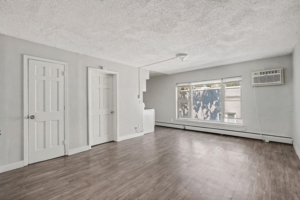 2110 Park Avenue, Minneapolis, MN 55404 — photo 4