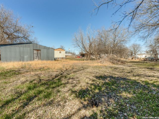 125 Rolling Fork Dr, New Braunfels, TX 78130