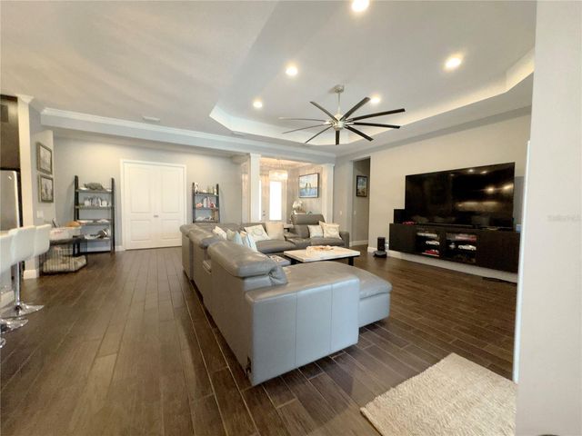 540 REGATTA WAY, Bradenton, FL 34208