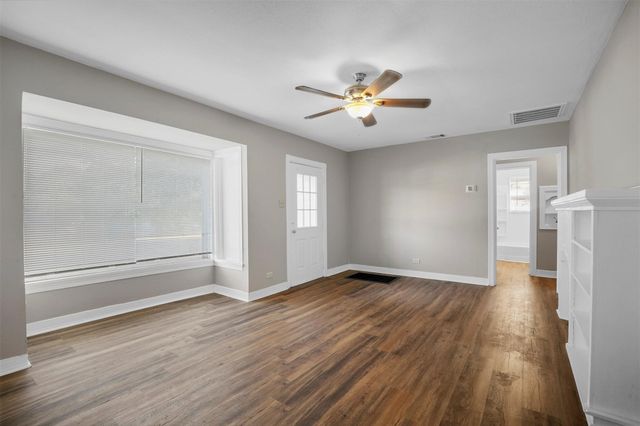 38 Vaughn Drive, Denison, TX 75020