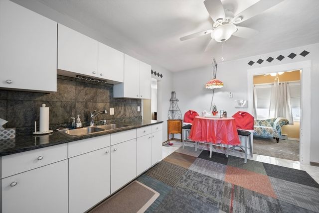 18 Seaview Ave, Revere, MA 02151