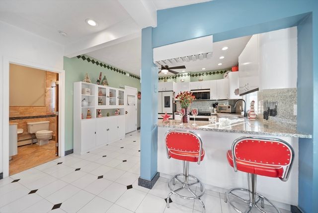 18 Seaview Ave, Revere, MA 02151