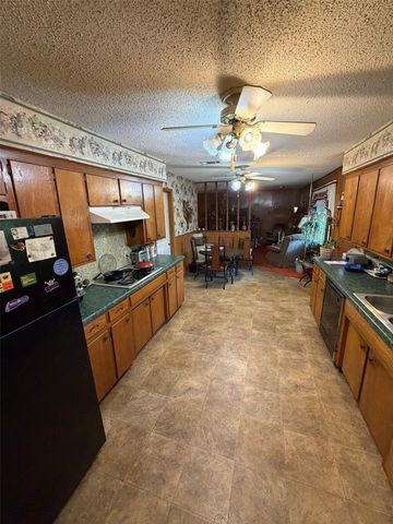 1008 Keith Drive, Hurst, TX 76053