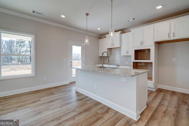 502 Clayborne Way 249A, Loganville, GA 30052