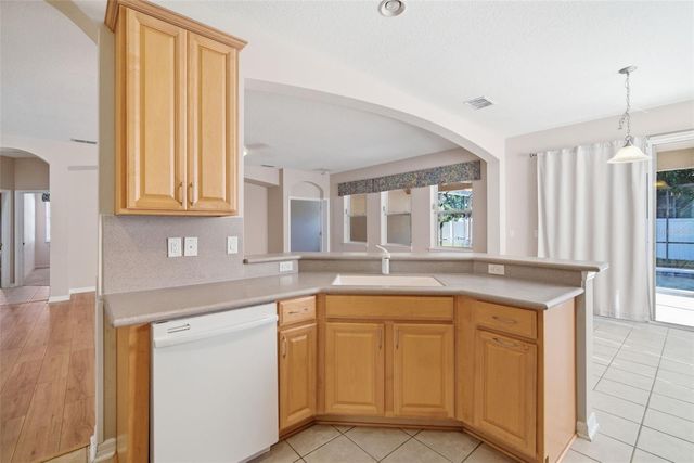 1520 RHODESWELL LANE, Dover, FL 33527