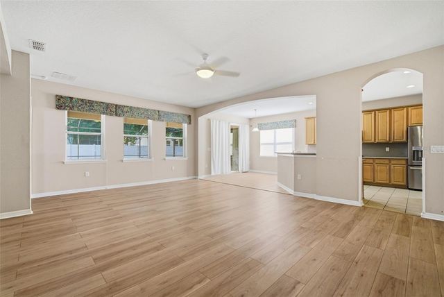 1520 RHODESWELL LANE, Dover, FL 33527