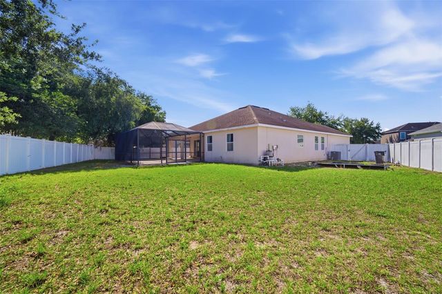 1520 RHODESWELL LANE, Dover, FL 33527