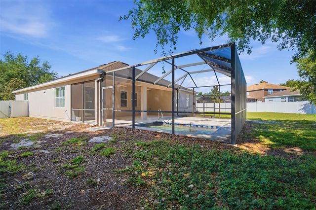 1520 RHODESWELL LANE, Dover, FL 33527