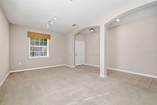 1520 RHODESWELL LANE, Dover, FL 33527