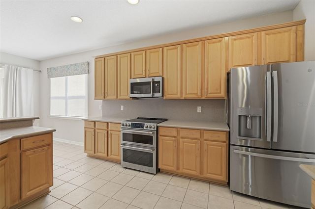 1520 RHODESWELL LANE, Dover, FL 33527