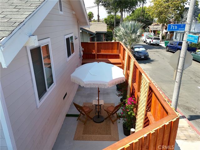 4037 E 7th Street, Long Beach, CA 90804