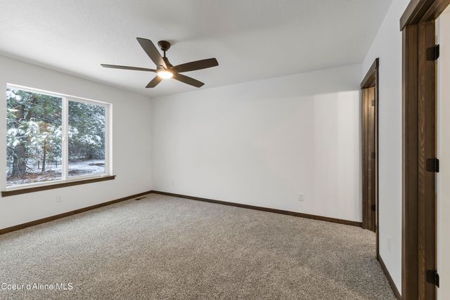 910 E Valley St S, Oldtown, ID 83822