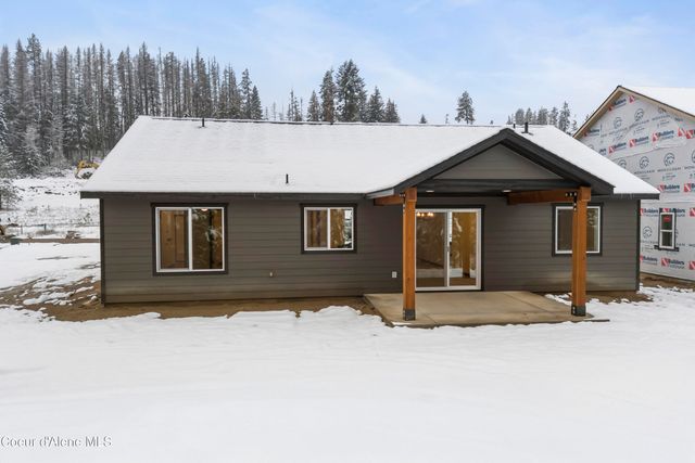 910 E Valley St S, Oldtown, ID 83822