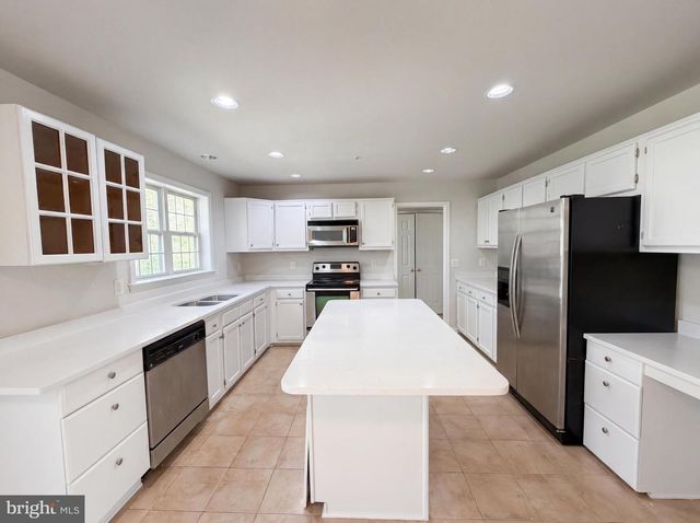 12608 QUARTERHORSE DR, Bowie, MD 20720