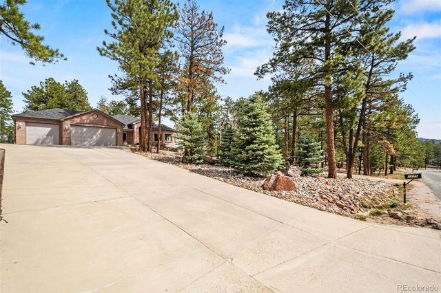 1275 Fremont Drive, Larkspur, CO 80118