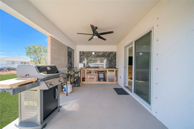 1105 NW 24th Pl, Cape Coral, FL 33993