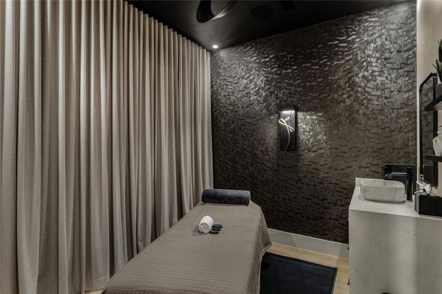 1409 Post Oak Boulevard 2301, Houston, TX 77056