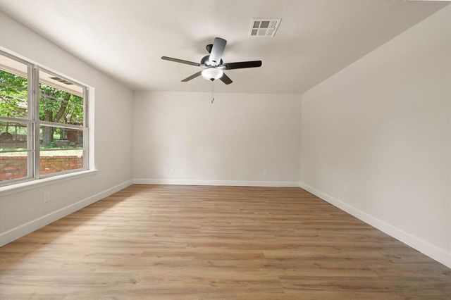 3212 Birch Lane, Edmond, OK 73034