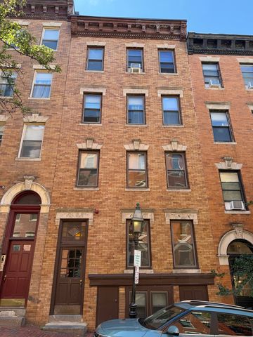 11 Grove 1, Boston, MA 02114