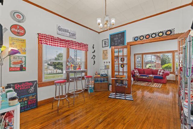 215 S Military Ave, Lawrenceburg, TN 38464