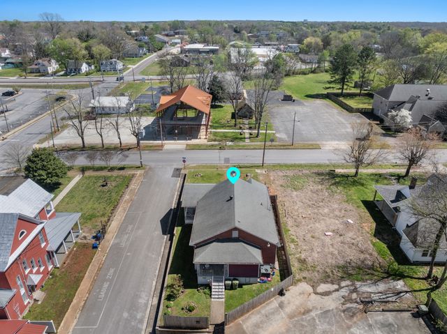 215 S Military Ave, Lawrenceburg, TN 38464