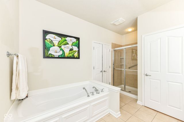 13016 Shiraz Lane, Fishers, IN 46037
