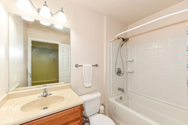 13016 Shiraz Lane, Fishers, IN 46037