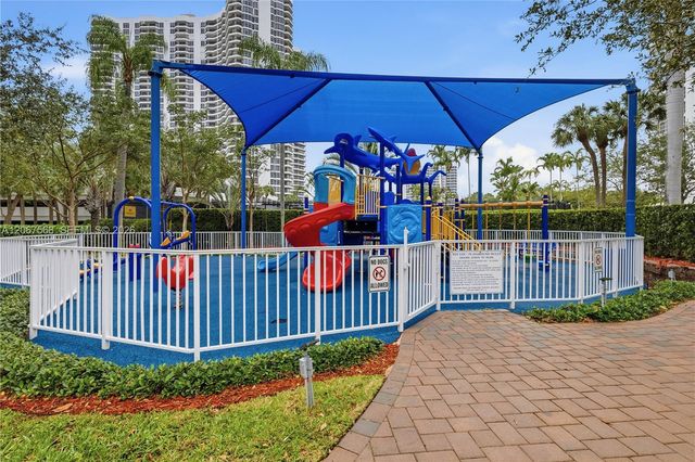 3500 Mystic Pointe Drive 104, Aventura, FL 33180