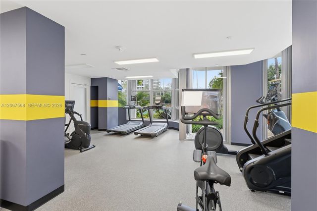 3500 Mystic Pointe Drive 104, Aventura, FL 33180