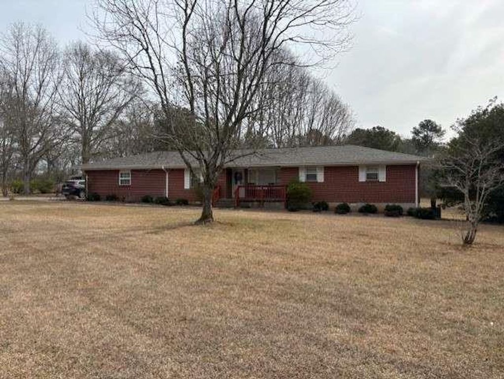2215 Oak Hill Road, Covington, GA 30016