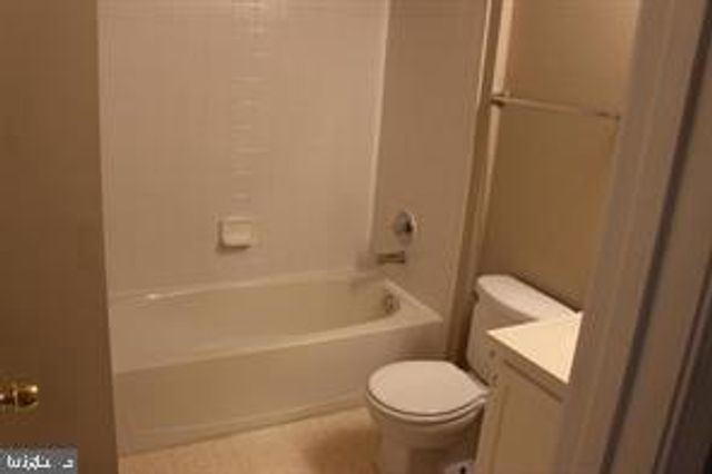 19003 LARK SONG TER, Germantown, MD 20874