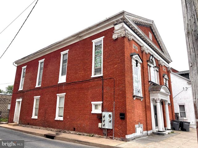 624 CHESTNUT ST, Lebanon, PA 17042